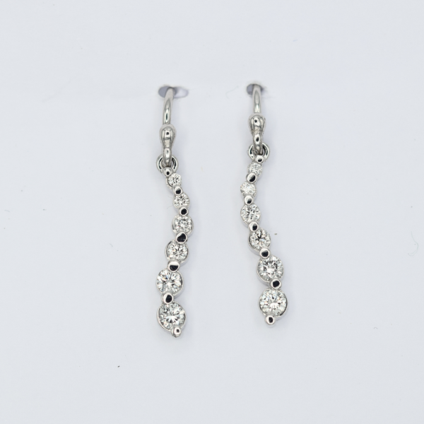 graduated rbc white diamond curve earrings