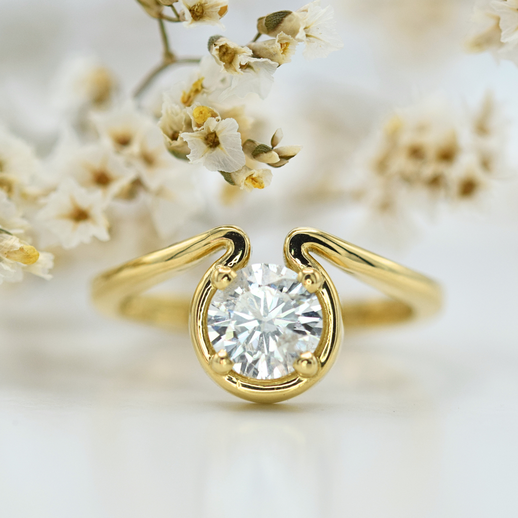 yellow gold diamond pinch ring