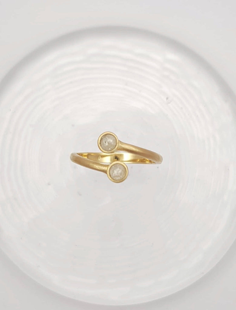 Milk Diamond Yellow Gold Crossover Ring